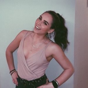 Meet your Posher, Andrea